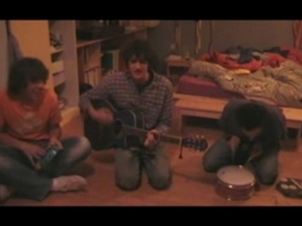 "Dis moi" by bb rousses + bonus