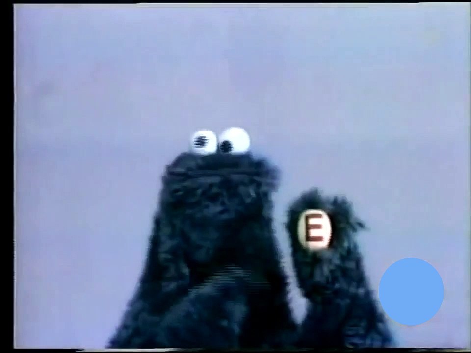 Cookie Monster: E - Egg