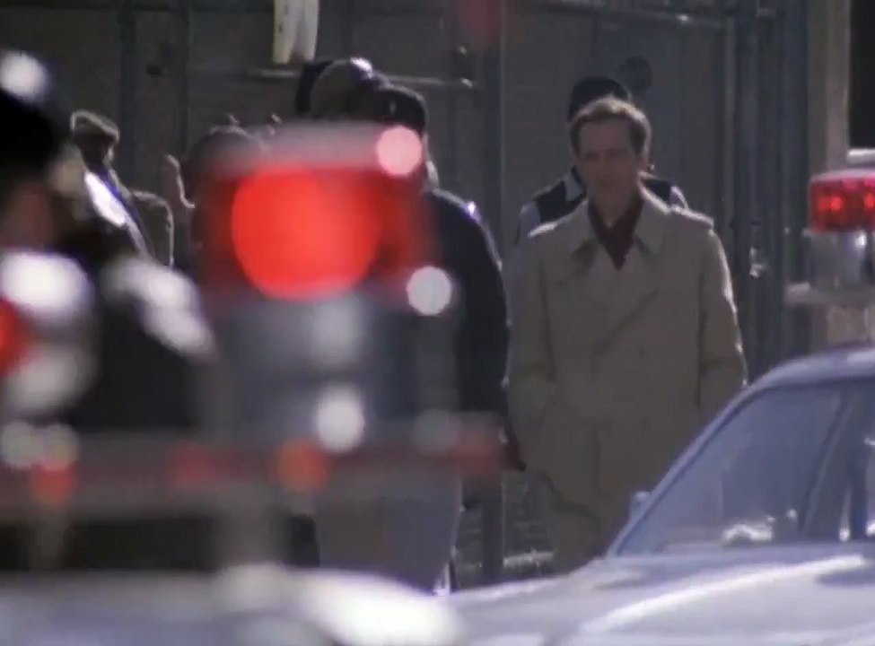 Hill Street Blues S03E16 Moon Over Uranus  The Final Legacy