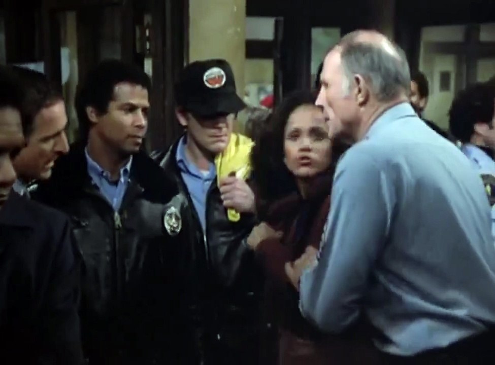 Hill Street Blues S03E18 Life İn The Minors