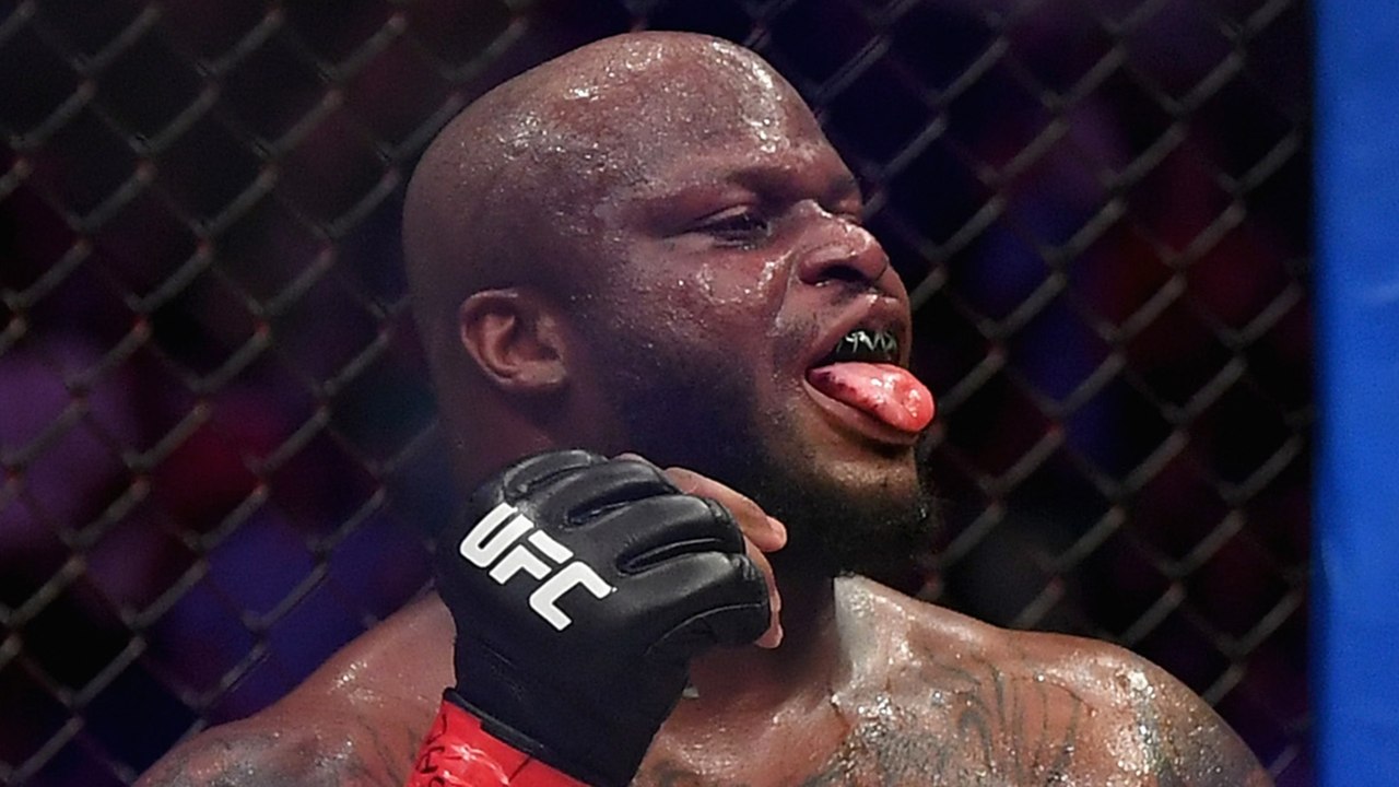Derrick Lewis Announces To The World He Eats His Wife's Booty Before Every Fight