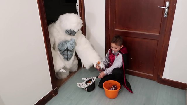 CHASSE AUX BONBONS D’HALLOWEEN 2018 - Des Bonbons ou un Sort ! Trick or Treat