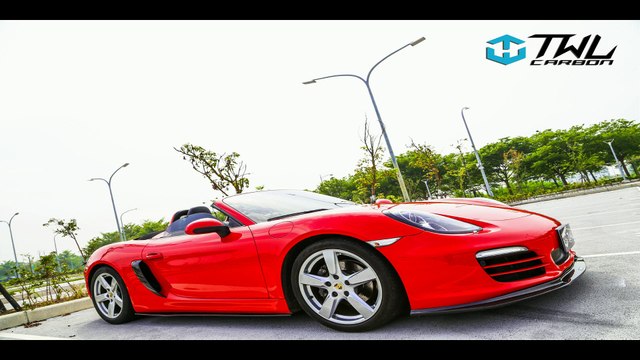 Porsche 981/Boxster/Cayman Racing Carbon Fiber display