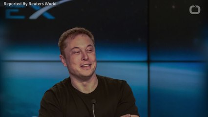 Musk Shakes Up SpaceX In Race To Make Satellites