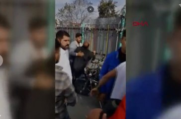 Okul Önünde Çocukları Taciz Eden Sapık, Veliler Tarafından Linç Edildi!