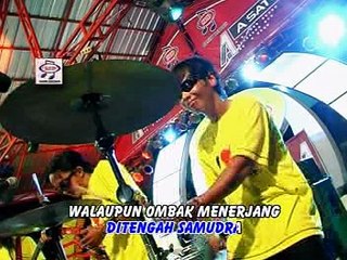 Eva Yolanda - Karang Cinta [Official Music Video]