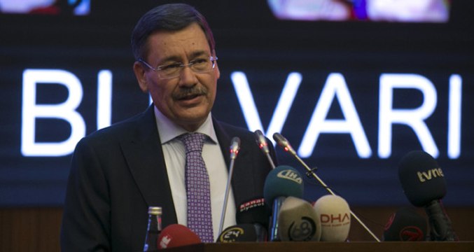 Melih Gökçek, Ankara İçin Cumhur İttifakı'nın Adayı Olmayı Hedefliyor