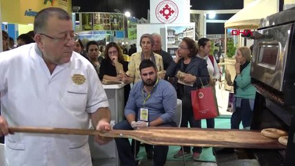 Antalya 80 Yaşındaki Rehberden Öğrendiği 'Kavut'u Türkiye'ye Tanıtıyor