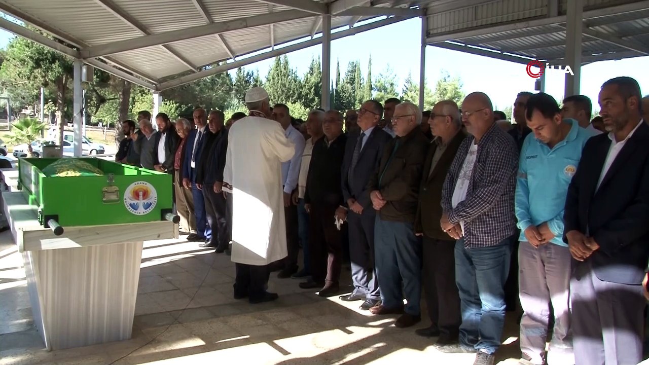 Uçak kazasında ölen pilot toprağa verildi