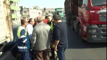 Küçükçekmece E-5 Karayolunda Zincirleme Trafik Kazası