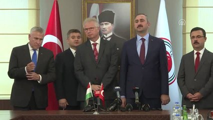 Adalet Bakanı Gül: "(Kaşıkçı Cinayeti) Bütün Dünyaya Mal Olmuş Bu Mesele, Üstü Örtülebilecek Bir...