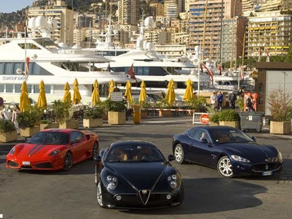Ferrari 430 Scuderia v Alfa Romeo 8C v Maserati Granturismo (2007)