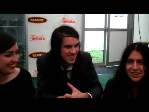 Cults on how Kurt Cobain & Nirvana killed hair metal, plus Arcade Fire & Kurt Vile's influence - Q25