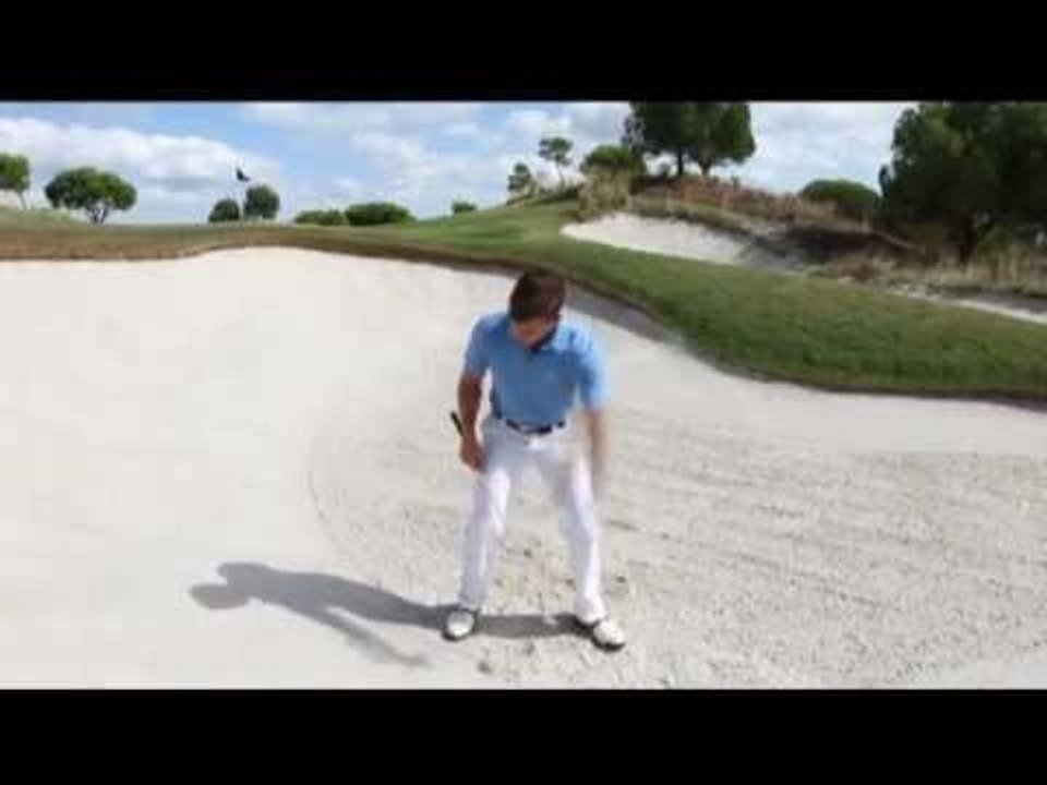 Hit a high, soft landing bunker shot - Gareth Johnston - Today's Golfer
