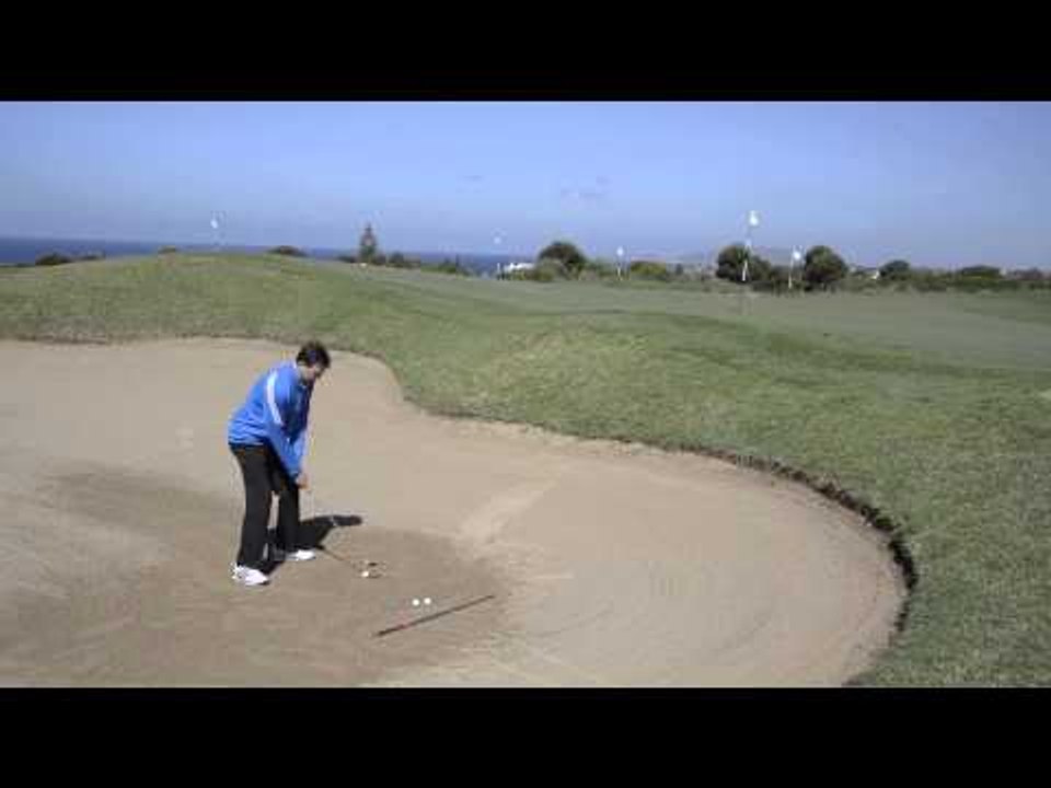Today's Golfer - Distance control from a bunker - Instruction from Steve Astle