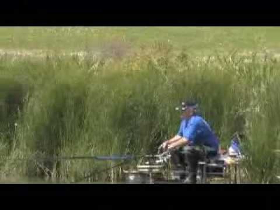 Angling Times Clubman fishing match at JCB Lakes complex.wmv