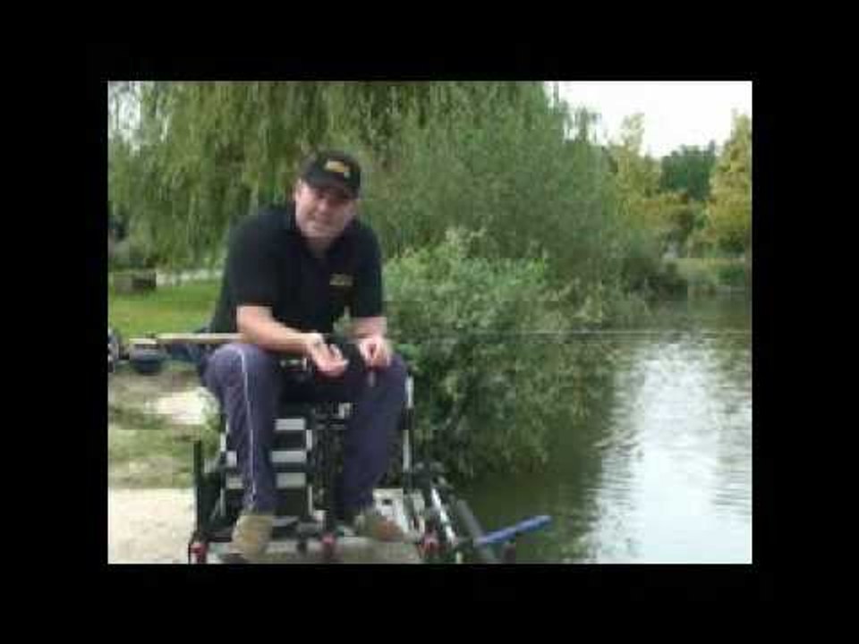 Will Raison shows how to cast your float or feeder fishing rigs.wmv