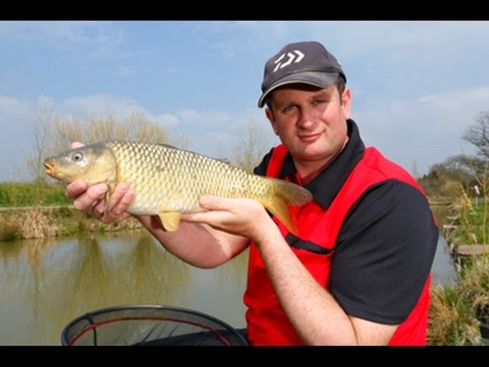 Steve Ringer's Skills School - Catch carp on sl...