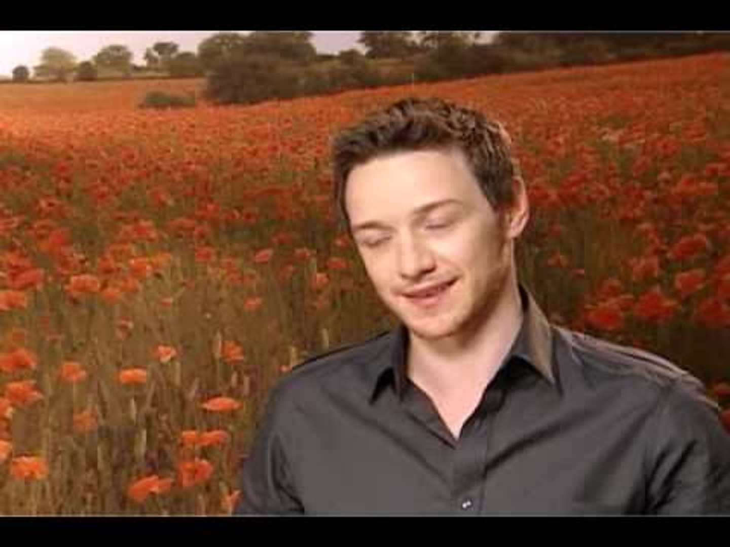 One of James McAvoy's Glass Personas Was Inspired by Saoirse Ronan | Vanity  Fair, image size:1440x1080