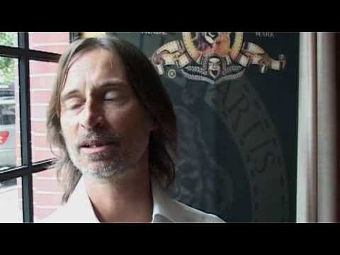 Comic-Con 09: Robert Carlyle talks Stargate | Empire Magazine
