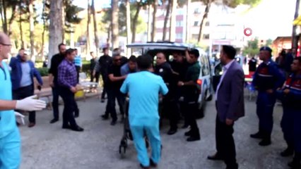 Katil Zanlısı Kendisini Yakalamak İsteyen Polis Memurunu Ateş Açıp Yaraladı