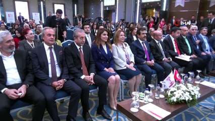 Ticaret Bakanı Pekcan ekonomi kadın zirvesine katıldı