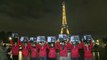 Torre Eiffel às escuras em memória dos jornalistas mortos