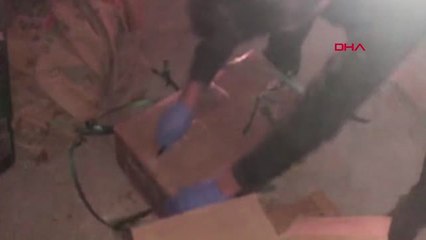 Van Evin Çatı Katı ve Odunlukta 154 Kilo Eroin Ele Geçirildi