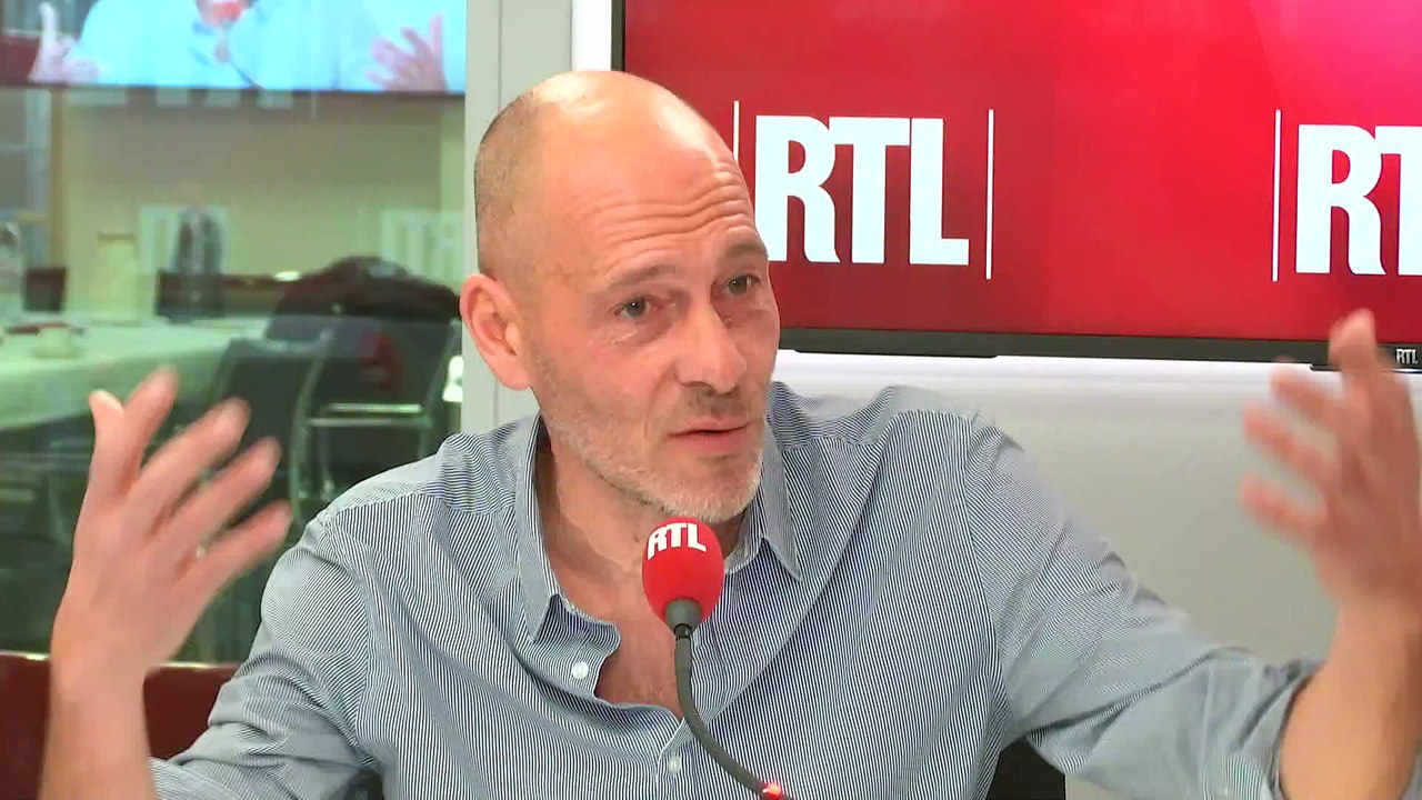 "Le monde d'en haut ne parle plus au monde d'en bas", s'alarme un géographe