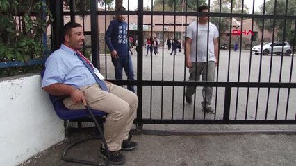 İzmir Eğitim Gördüğü Merkezde İşe Başladı