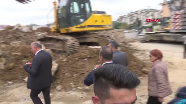 CHP'li Gürsel Tekin Göçük Alanında Açıklama Yaptı