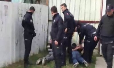 Adliye önünde yumruklar konuştu