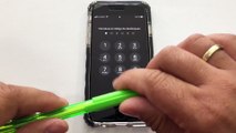 iOS 12_1 allows bypass the passcode to see all contacts private information_ Feature  Flaw  (1080p)