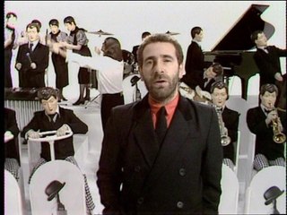 Godley & Creme - An Englishman In New York