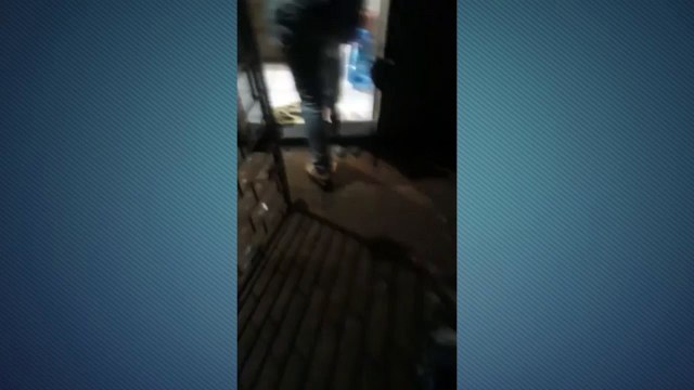 Durante assalto, vítima faz 'live' pedindo ajuda