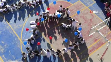 Bin Öğrenci Maske Taktı