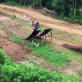 Une figure exceptionnel en motocross avec ce superman revisité à l'envers