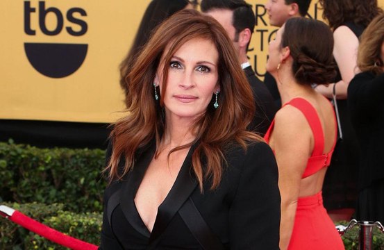 Julia Roberts praises George Clooney