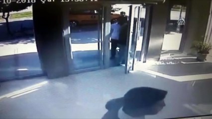 Antalya'da bıçaklı kavga: 1 yaralı