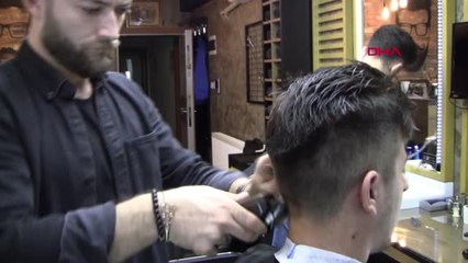 Bursa Karacabeyli Kuaför, İtalya'daki Yarışmada Dünya Birincisi Oldu