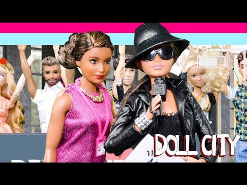 Episode 16 - The Revolution | Perla leads a protest to save the Stardoll Cafe