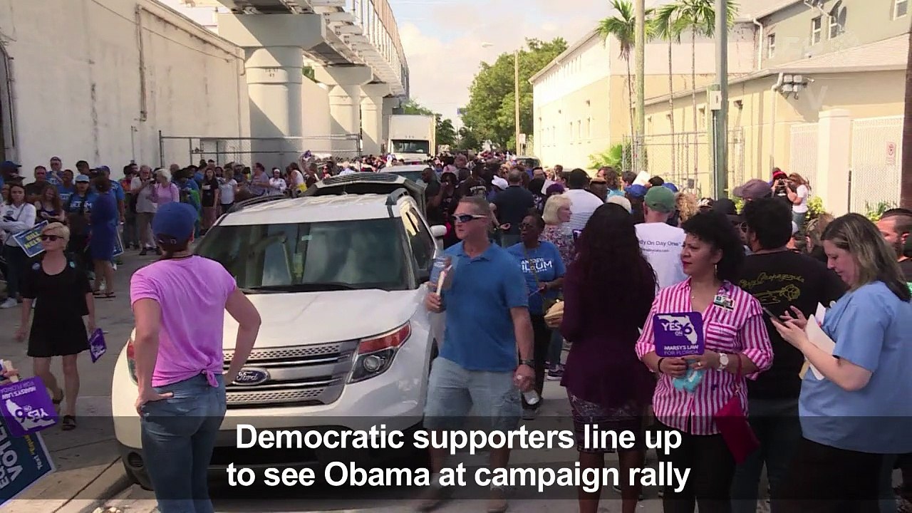 Democrats line up as Obama campaigns in Florida
