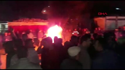 Özelleştirilen Şeker Fabrikasından Çıkarılan ve Paralarını Alamayan İşçilerden Yol Kapattı