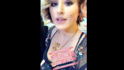 Agoney, Miriam y Barei en los 40 Music Awards en Madrid y otras fotos 1-11-18