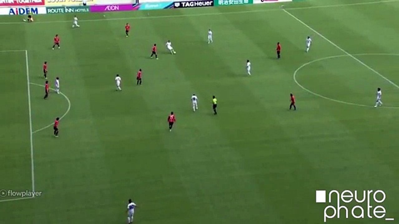 Lukas Podolski Goal After Fantastic Assist from Iniesta vs Nagoya!