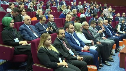 Kurtulmuş : 'Dünyanın bir çok yerinde örülen duvarlarla aslında insanlık yeniden geriye, eskiye gidiyor' - ANKARA