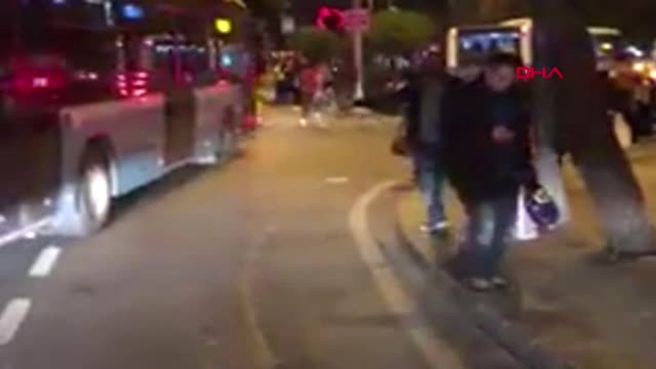 İstanbul- 'Kısa Mesafe' Gerekçesiyle Yolcu Almadığı İddia Edilen Taksi Trafikten Men Edildi