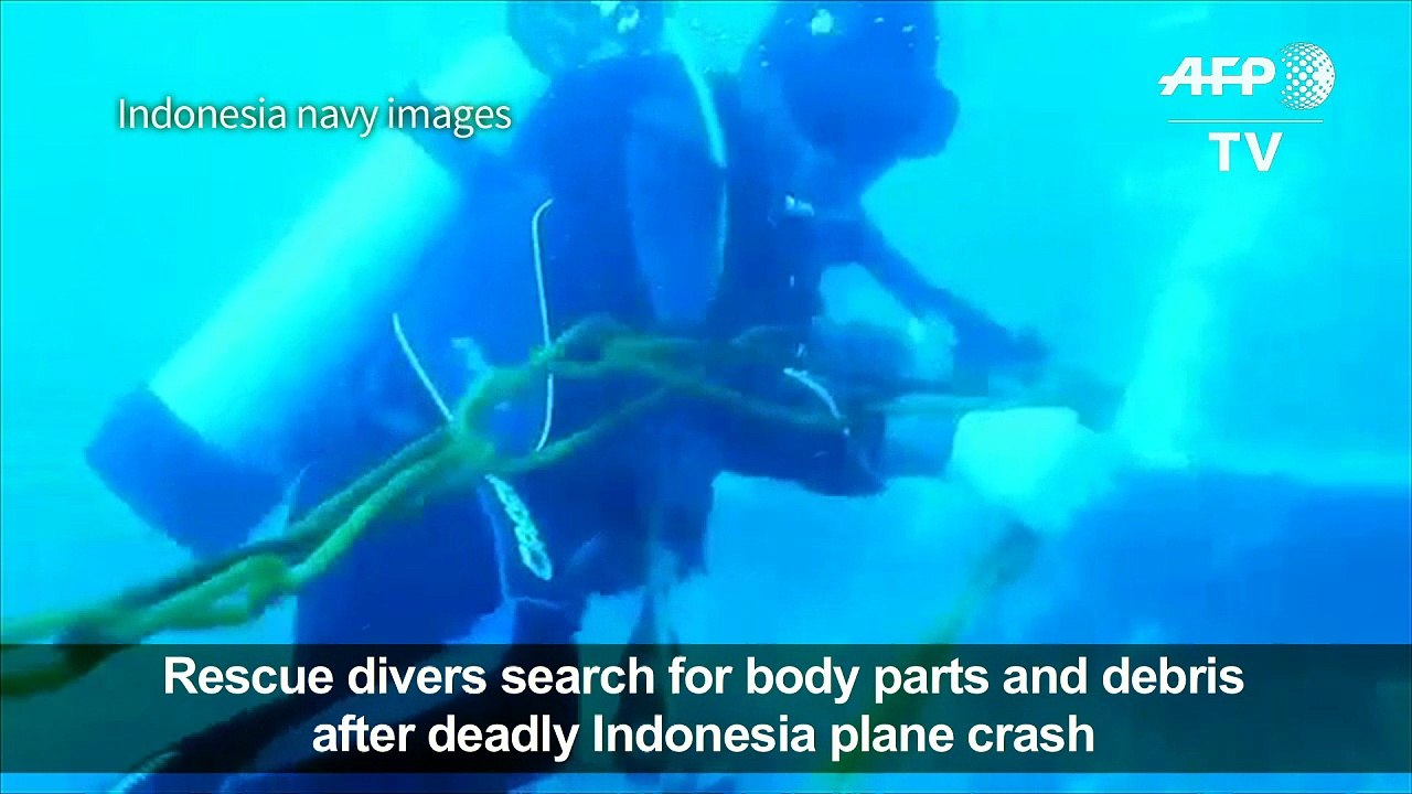 Indonesian navy releases footage of Lion Air search
