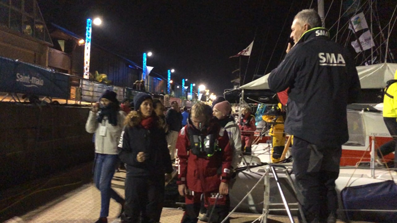 Route du Rhum. Passage des écluses de nuit à bord de SMA