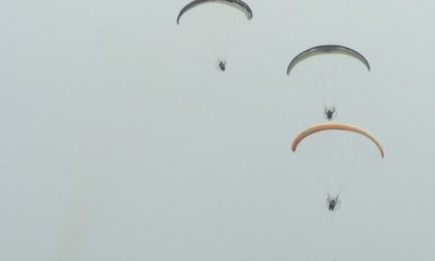 Latihan Tim Paramotor Indonesia Sekaligus Sosialisasi